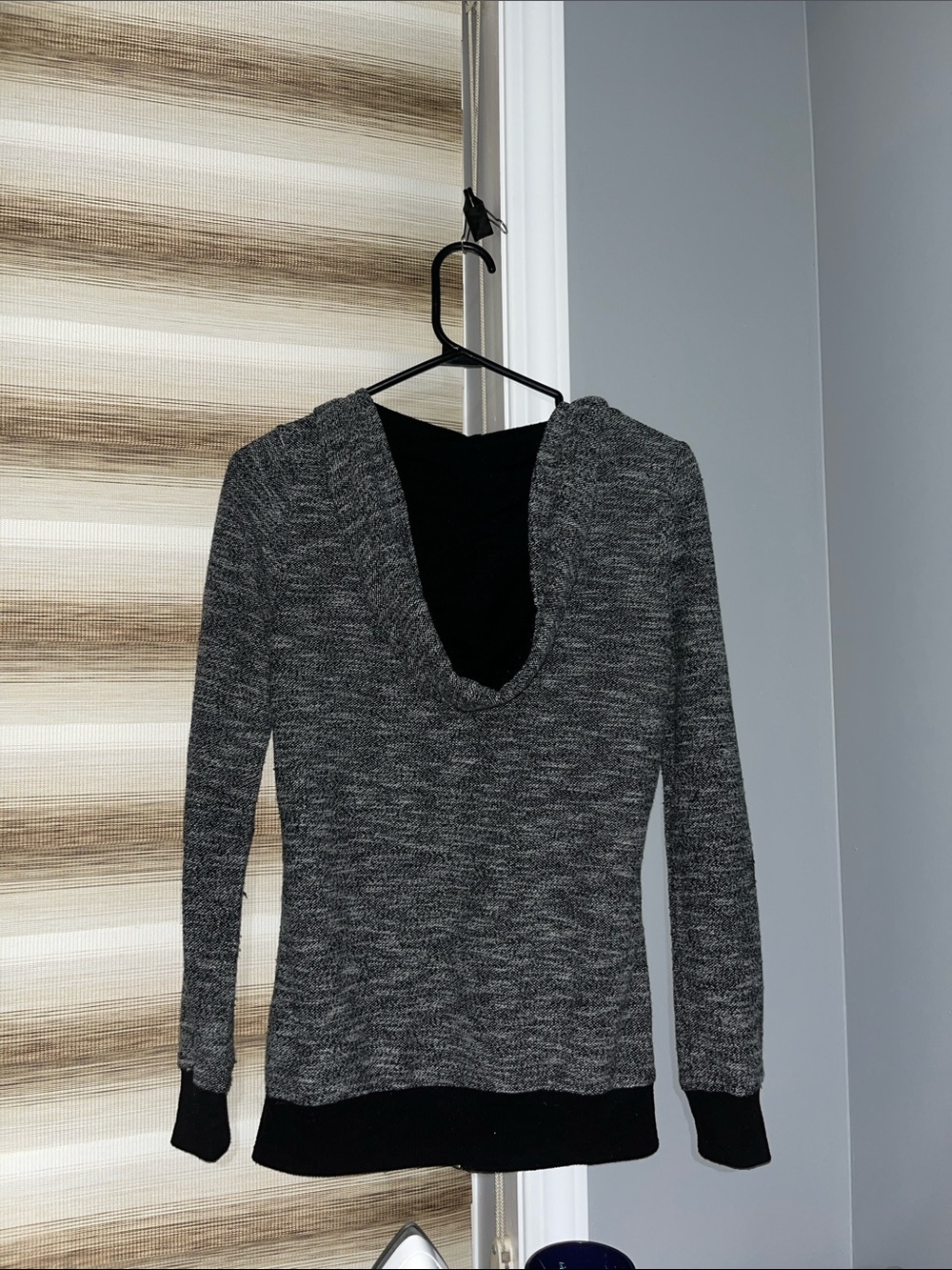 Women's Roxy Gray Zip-Up Hooded Sweater - Picture 5 of 7